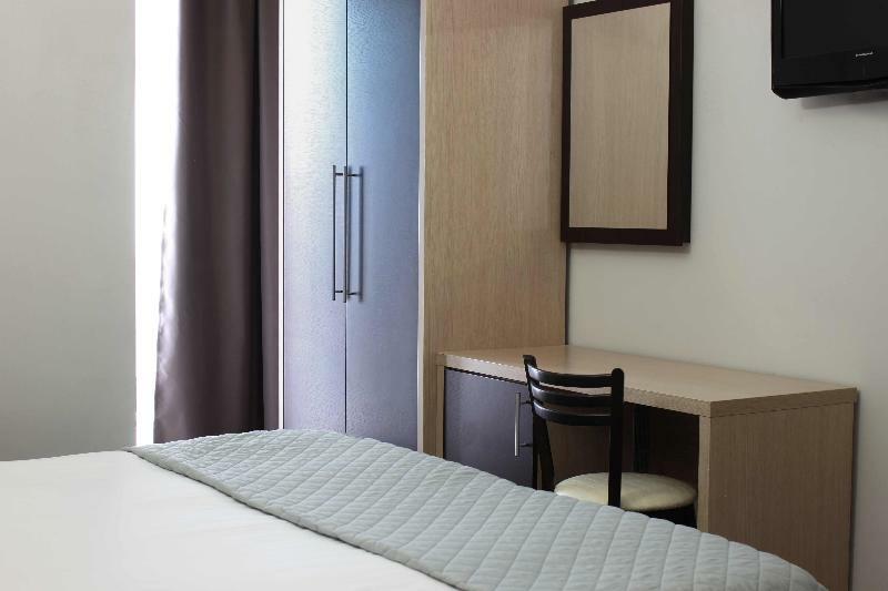 C-Hotels Aiglon Rimini Exteriör bild